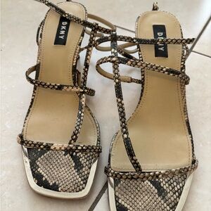 DKNY Beige and Black Snake-Print Strappy Sandals